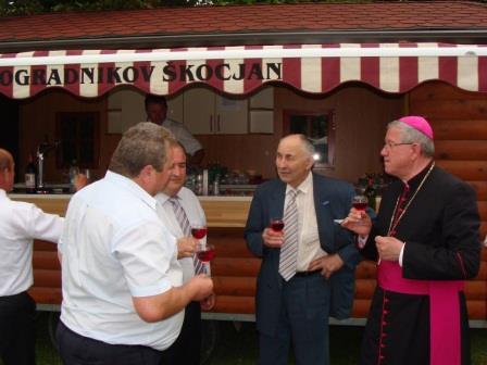 KNOBLEHARJEVO 2011 - Dan Državnosti z mašo za domovino na Stopnem  10